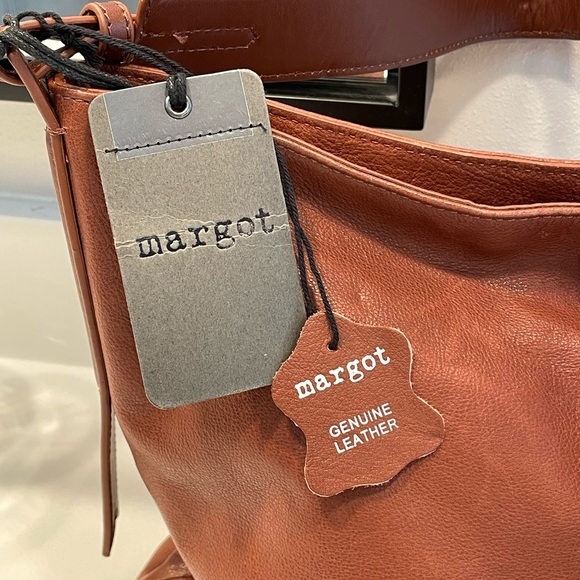 Margot Hobo bucket handbag - Picture 2 of 10